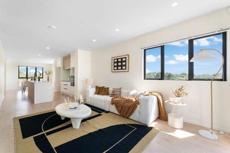 Photo of property in 3 Rakau Road, Hobsonville, Auckland, 0618
