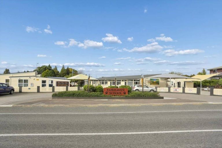 Photo of property in 116 Boucher Avenue, Te Puke, 3119