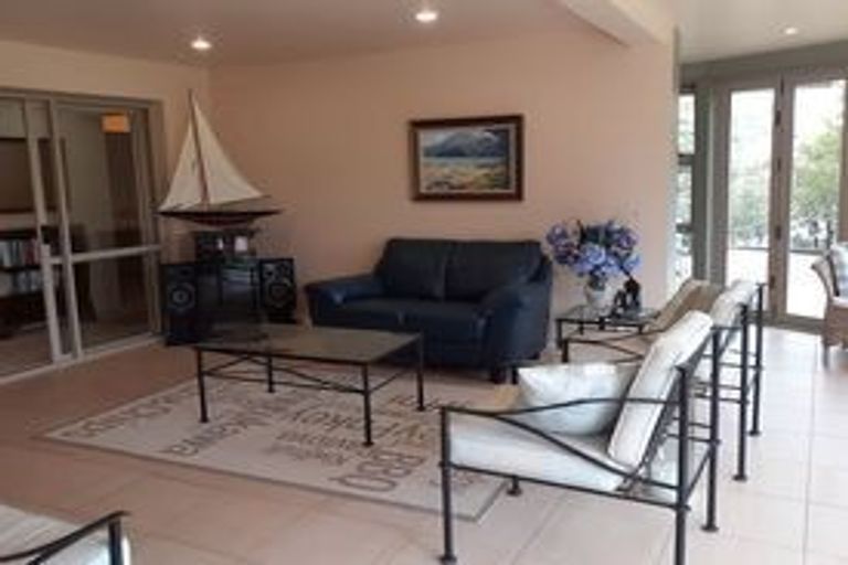 Photo of property in 76 Glenstrae Road, Redcliffs, Christchurch, 8081