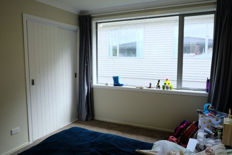 Photo of property in 3/102 Chester Road, Tawa, Wellington, 5028