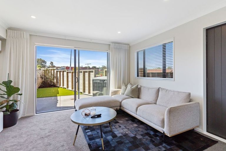 Photo of property in 40 Mahalo Avenue, Wiri, Auckland, 2104