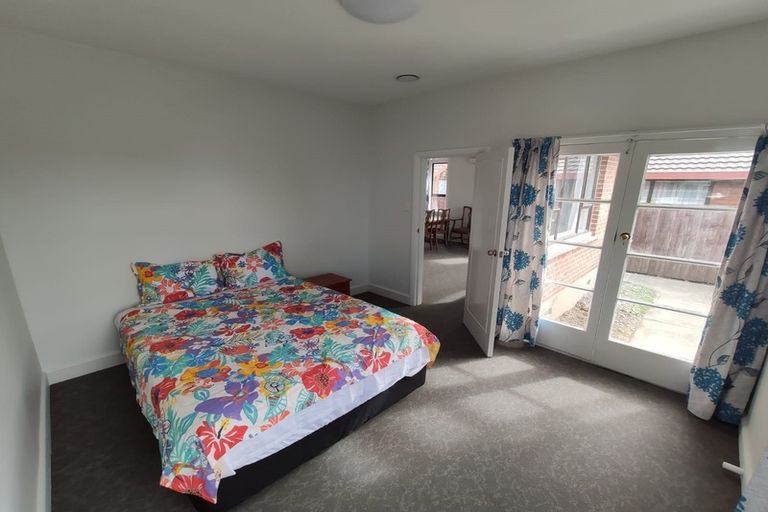 Photo of property in 2/15 Waimairi Road, Upper Riccarton, Christchurch, 8041