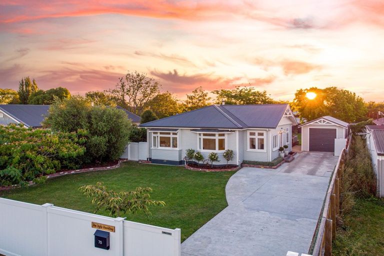 Photo of property in 75 Ayers Street, Rangiora, 7400