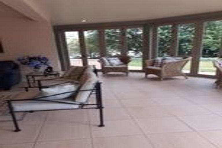 Photo of property in 76 Glenstrae Road, Redcliffs, Christchurch, 8081