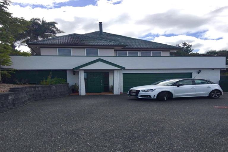 Photo of property in 133 Greenhithe Road, Greenhithe, Auckland, 0632