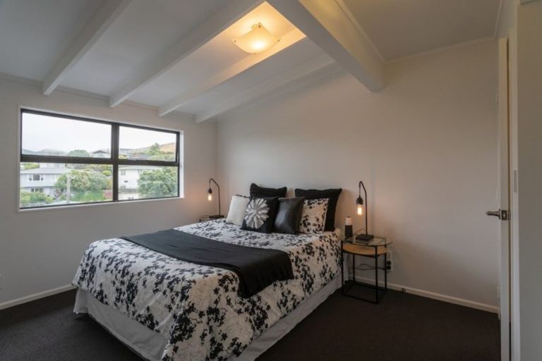 Photo of property in 126 Ironside Road, Johnsonville, Wellington, 6037