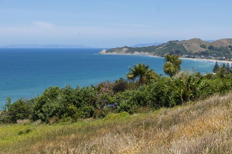 Photo of property in 91 Winifred Street, Okitu, Gisborne, 4010