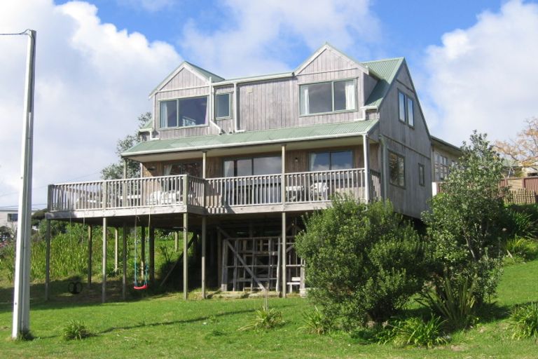 Photo of property in 20 Wood Street, Mangawhai Heads, Mangawhai, 0505