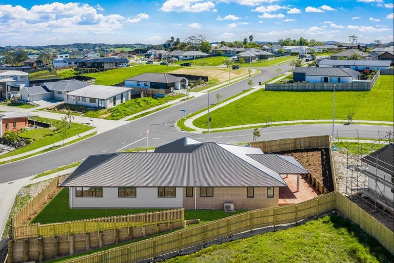 Photo of property in 13 Kia Kaha Drive, Snells Beach, 0920