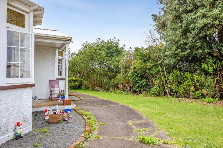 Photo of property in 32 Norfolk Street, Patea, 4520