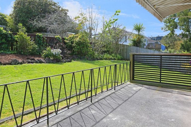 Photo of property in 2/14 Claridge Street, Glen Eden, Auckland, 0602