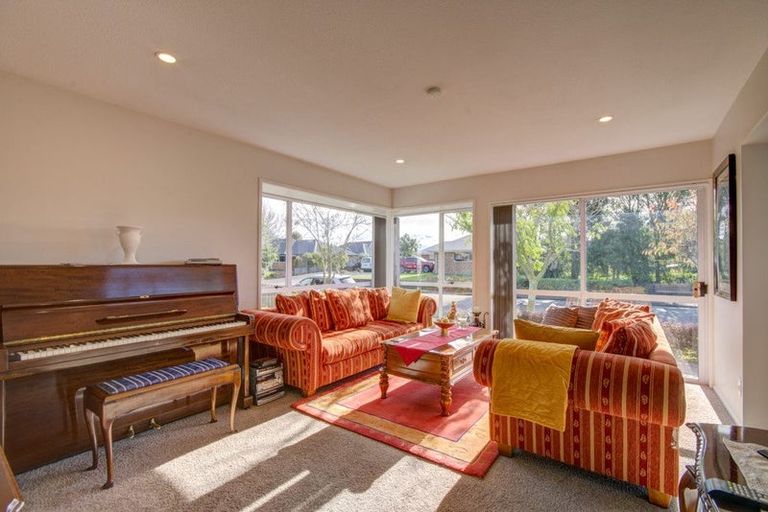 Photo of property in 39 Kensington Avenue, Rangiora, 7400