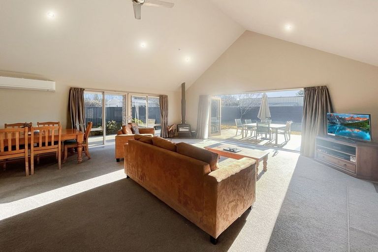 Photo of property in 77 Totara Drive, Twizel, 7901