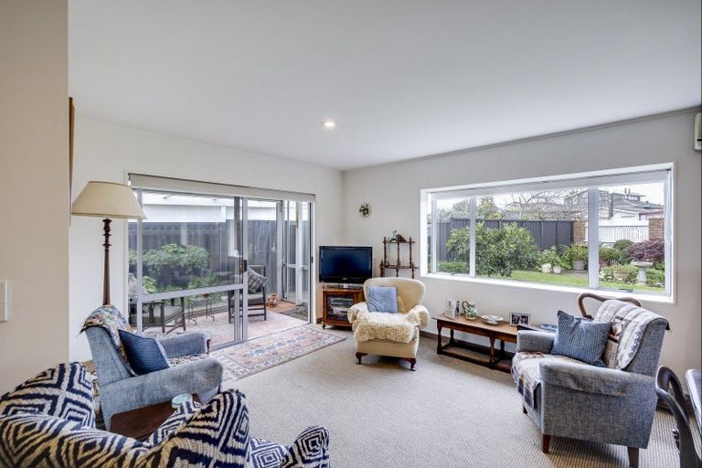 Photo of property in 3/184 Charles Street, Westshore, Napier, 4110