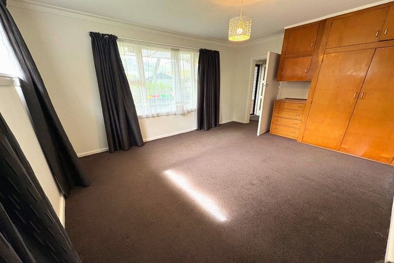 Photo of property in 1/2 Holliss Avenue, Cashmere, Christchurch, 8022