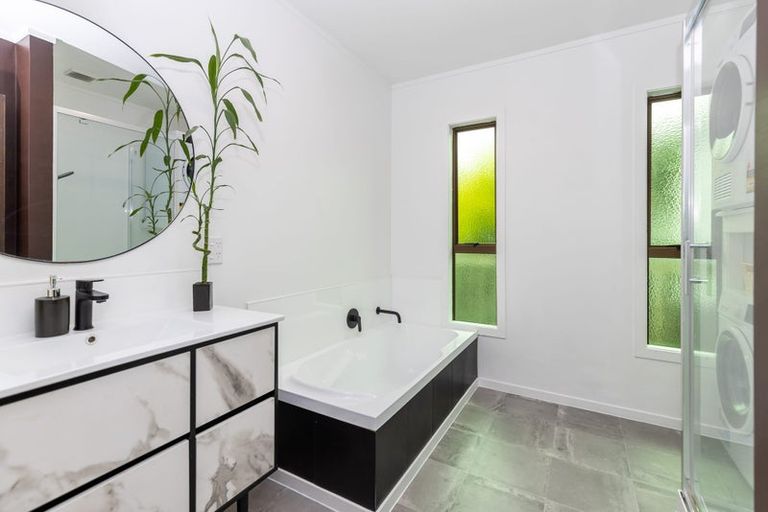 Photo of property in 8 Selwyn Crescent, Ohaupo, 3803