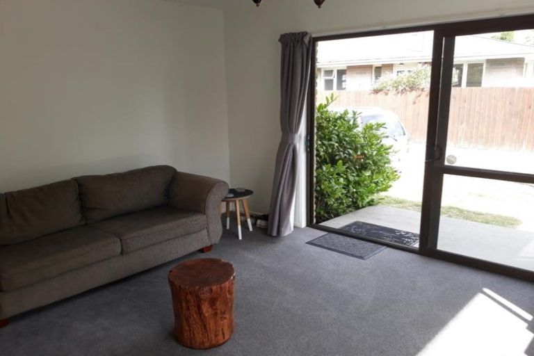 Photo of property in 1/195 Linwood Avenue, Linwood, Christchurch, 8011