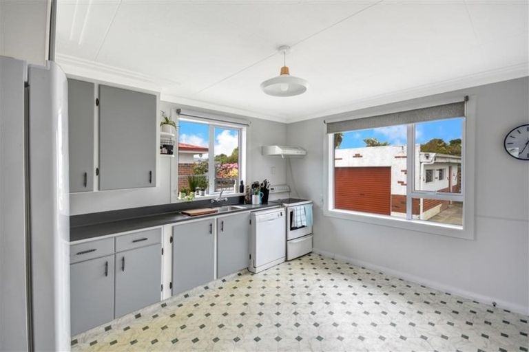 Photo of property in 35 Ross Street, Mosgiel, 9024