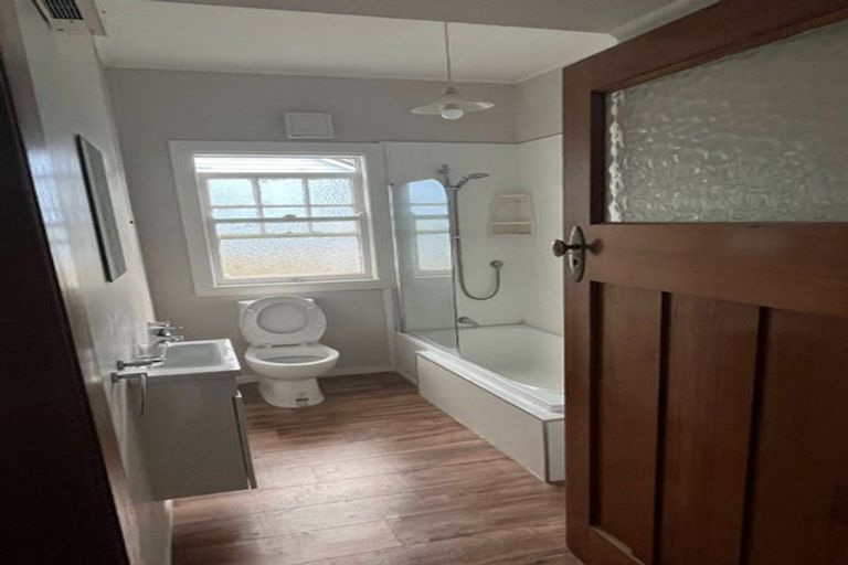 Photo of property in 14 Douglas Street, Waiwhetu, Lower Hutt, 5010