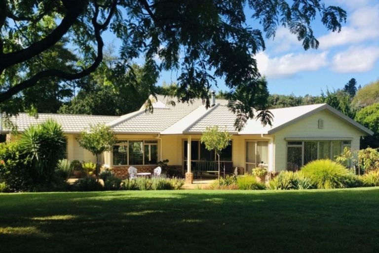 Photo of property in 1b Governors Heights, Whangamata, 3620