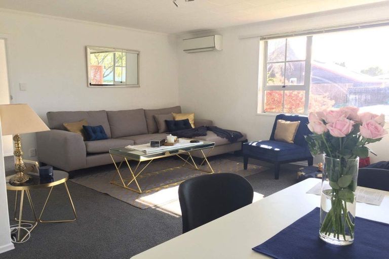 Photo of property in 92 Trafalgar Street, Waterloo, Lower Hutt, 5011