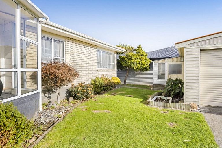 Photo of property in 52a Dixon Avenue, Hawera, 4610
