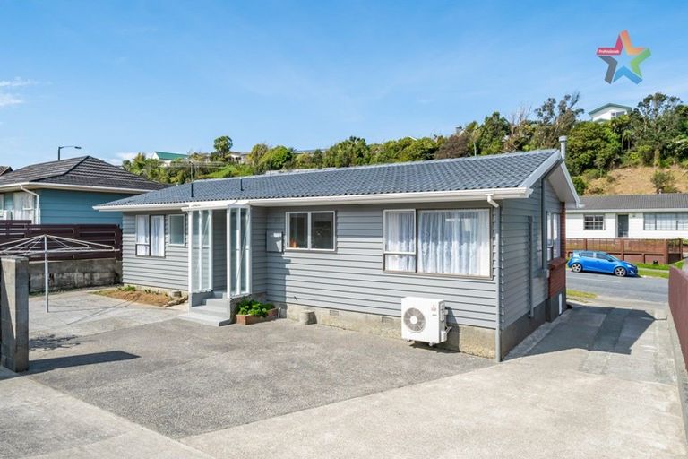 Photo of property in 229 Major Drive, Kelson, Lower Hutt, 5010