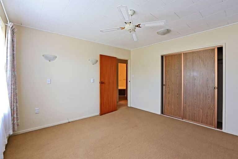 Photo of property in 3/700 Duke Street, Mahora, Hastings, 4120