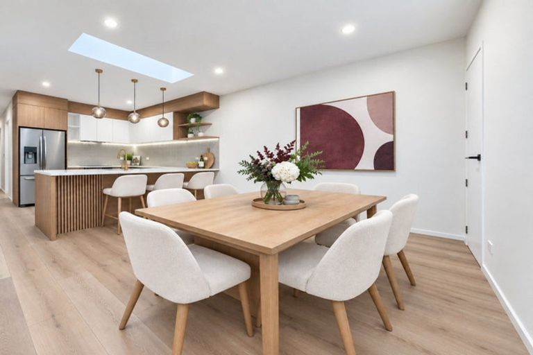 Photo of property in 4 Moko Road, Orewa, 0931