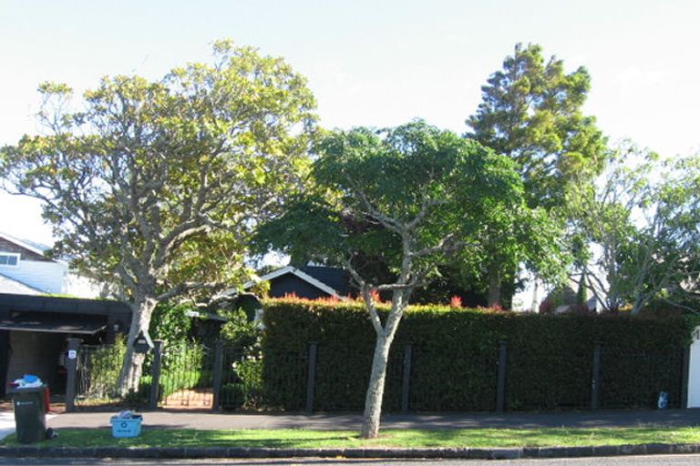 Photo of property in 15 Aldred Road, Remuera, Auckland, 1050