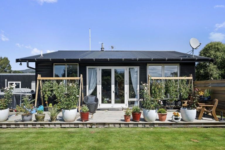 Photo of property in 30 Hill Street, Waitati, 9085