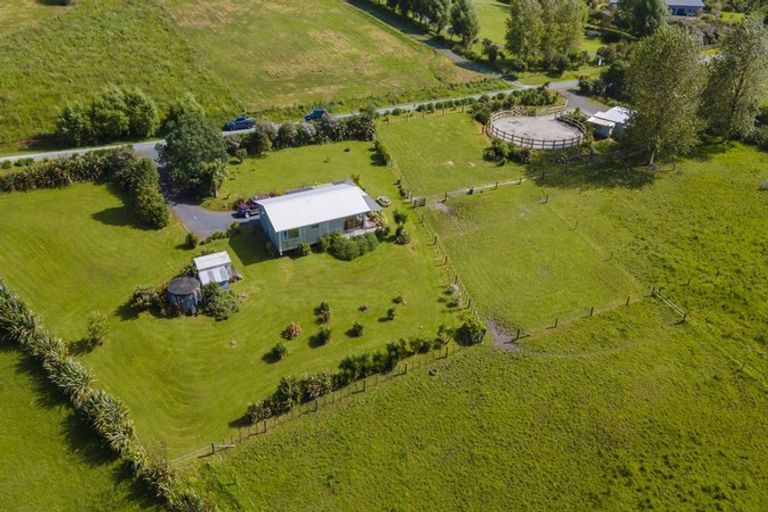 Photo of property in 39 Lara Lane, Kaiwaka, 0573