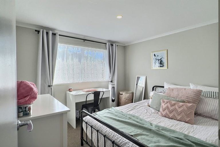 Photo of property in 3a Stirling Grove, Greerton, Tauranga, 3112