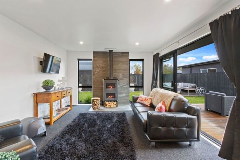 Photo of property in 118 Georgina Street, Marshland, Christchurch, 8083