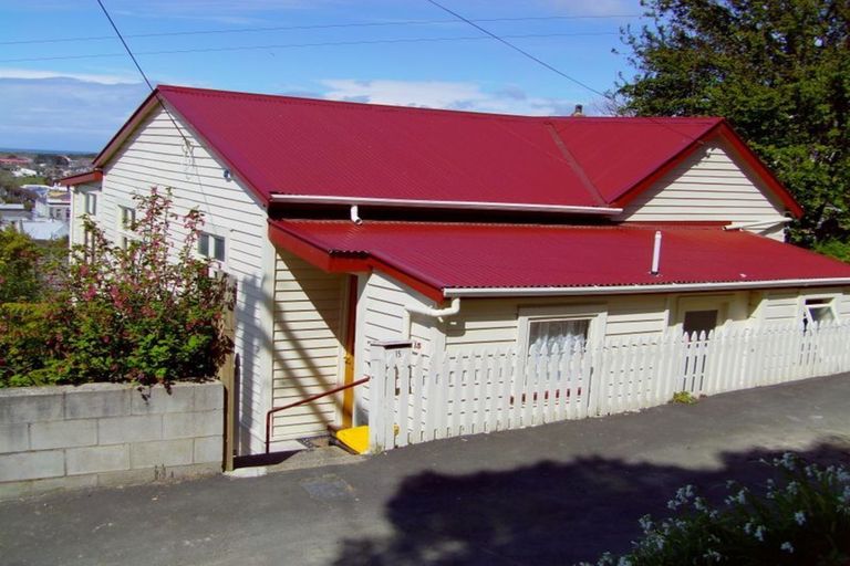 Photo of property in 15 Saint Heliers Court, Clyde Hill, Dunedin, 9011