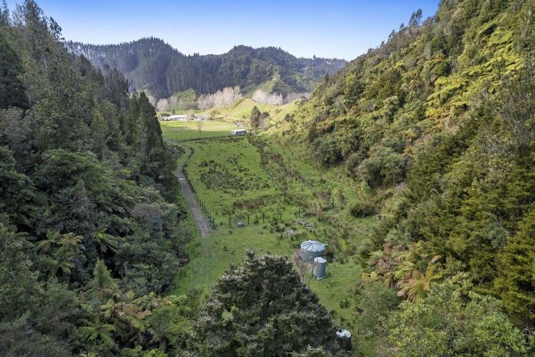 Photo of property in 186 Uruti Road, Uruti, Urenui, 4378