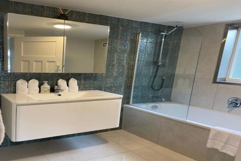 Photo of property in 8 Macky Avenue, Devonport, Auckland, 0624