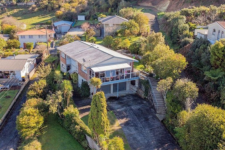 Photo of property in 12 Claremont Avenue, Paeroa, 3600