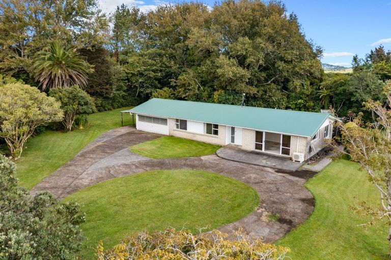 Photo of property in 2133 Wiremu Road, Newall, New Plymouth, 4381