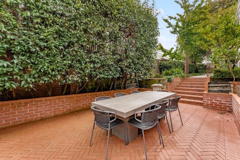 Photo of property in 65 Marine Parade, Herne Bay, Auckland, 1011