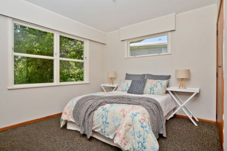 Photo of property in 10 Manapouri Place, Glenview, Hamilton, 3206