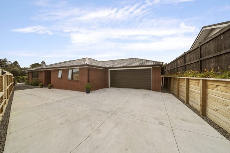 Photo of property in 48 Magnolia Drive, Westown, New Plymouth, 4310