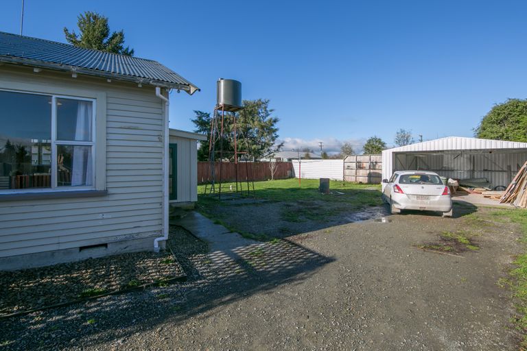 Photo of property in 14 Hobbs Street, Hororata, 7572