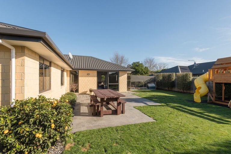 Photo of property in 8 Ernest Place, Brightwater, 7022