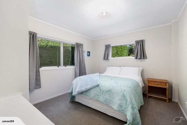 Photo of property in 39 Matuku Street, Two Mile Bay, Taupo, 3330