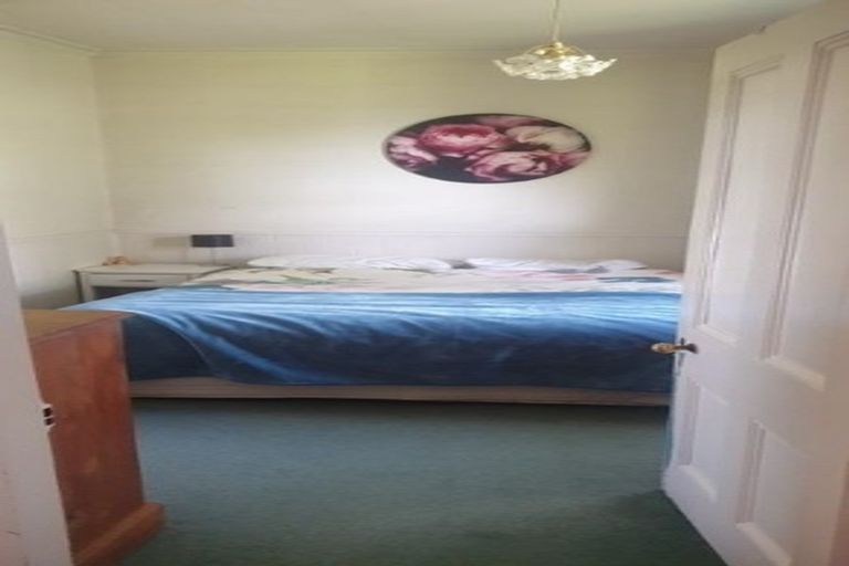 Photo of property in 215 Pomona Street, Strathern, Invercargill, 9812