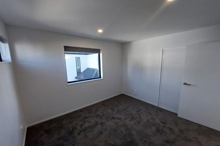 Photo of property in 2/116b Cranford Street, St Albans, Christchurch, 8014
