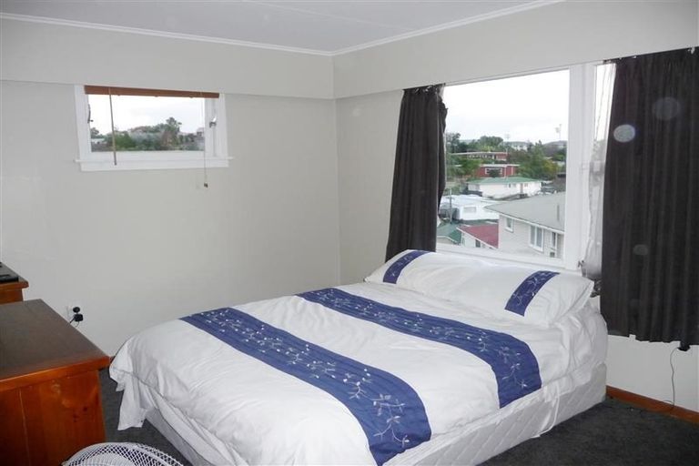 Photo of property in 8 Penrith Street, Westown, New Plymouth, 4310