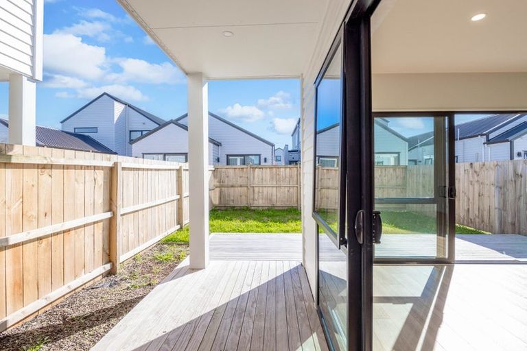 Photo of property in 11 Tetekura Street, Takanini, 2110