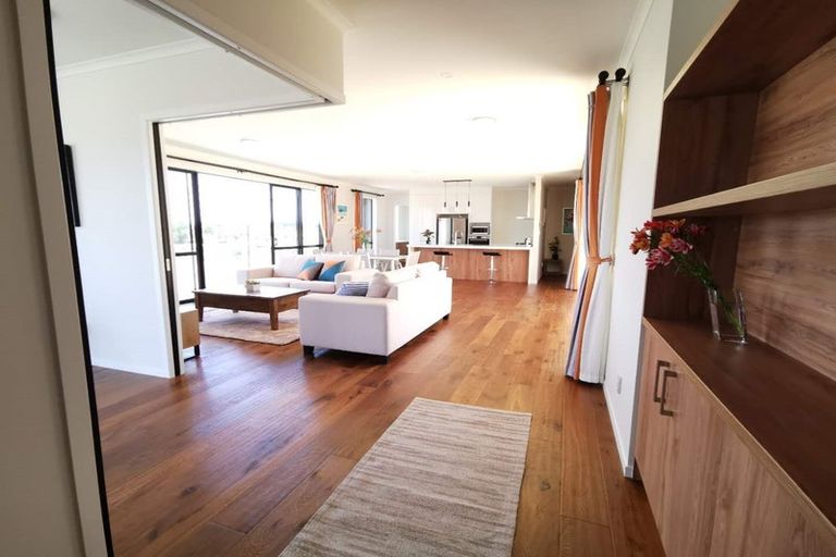 Photo of property in 150 Ninth View Avenue, Beachlands, Auckland, 2018